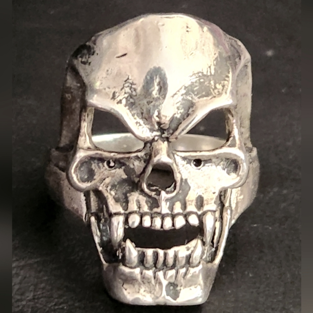 Eddie Munson Fanged Skull Cosplay Ring BR132 Size 10½ US Silver Plated Bronze